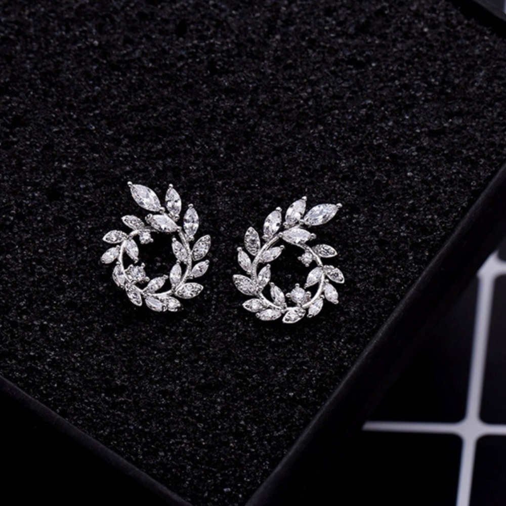 CZ Crystal Silver Studs - Picture 5 of 6